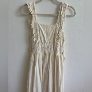 Neuflora Small Off White Lace Dress 🤍